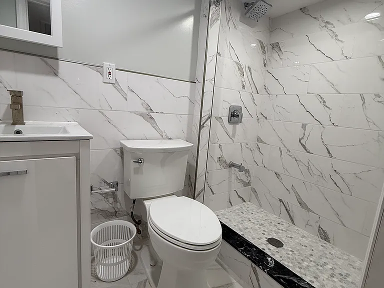9233 Vanderveer St #1 — Photo 10