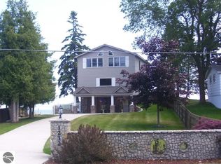 1232 N Us 23, East Tawas, MI 48730