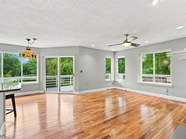 17 Tannery Hill Dr, Hardyston Twp., NJ 07419