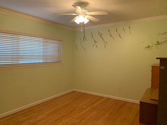 4th image of 2491 Vista Laguna Ter