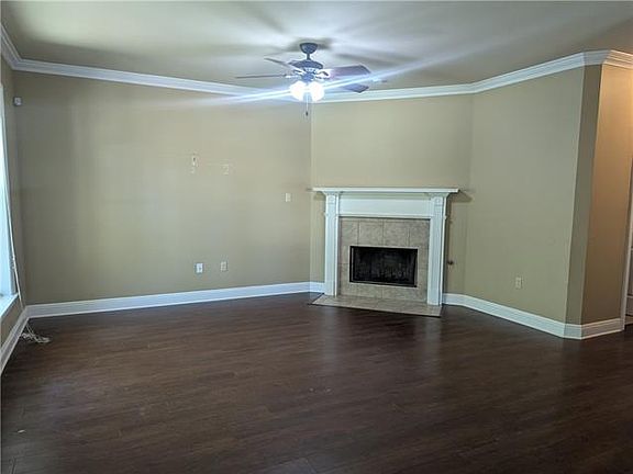 5th image of 1325 W 19th Ave