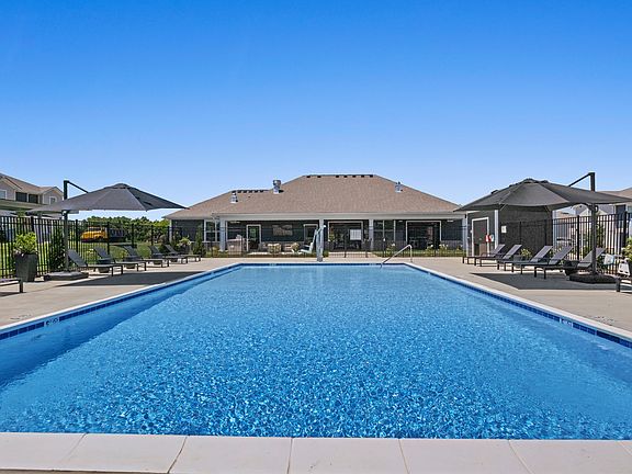 4th image of 1050 Ashgrove Rd #805
