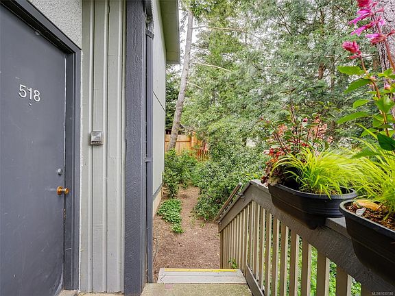2nd image of 518 Carnation Pl