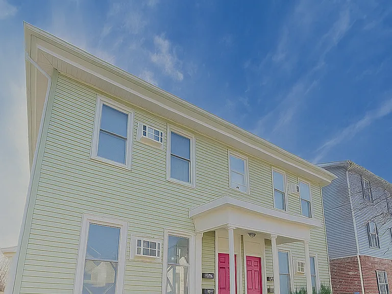 1015-1017 Ferry St — Photo 1