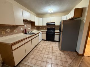 140-142 Meridian St #4, Boston, MA 02128