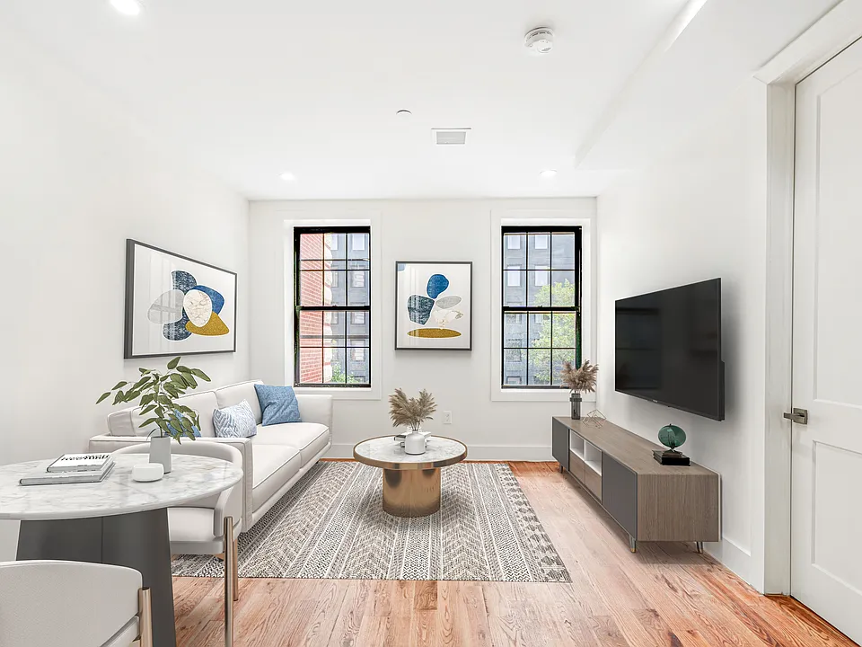 18 Patchen Ave #3