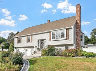 109 Weathervane Dr, Leominster, MA 01453