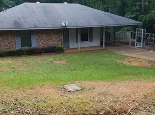 607 Ouachita St, Farmerville, LA 71241