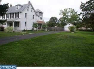 17 1st Ave, Malvern, PA 19355