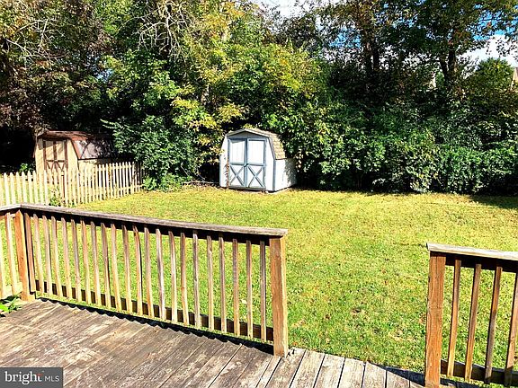 4th image of 356 Yorkshire Dr