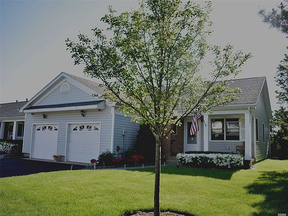 2nd image of 1 Primrose Ln