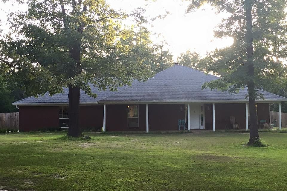 1st image of 147 Private Road 1016