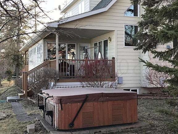 4th image of 17551 Olson St SE