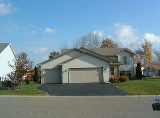 4690 Parkwood Dr SE, Prior Lake, MN 55372