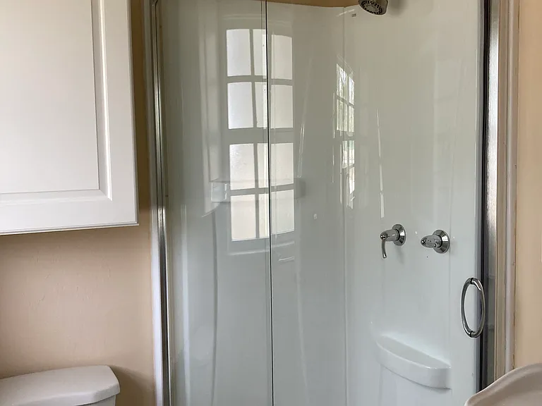 3195 Irving St — Photo 11