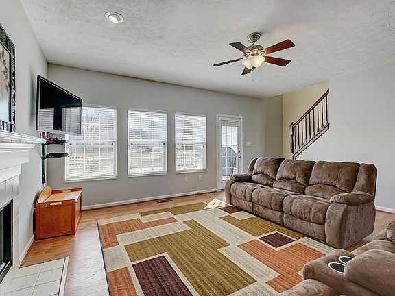 2nd image of 11227 Hearthstone Dr