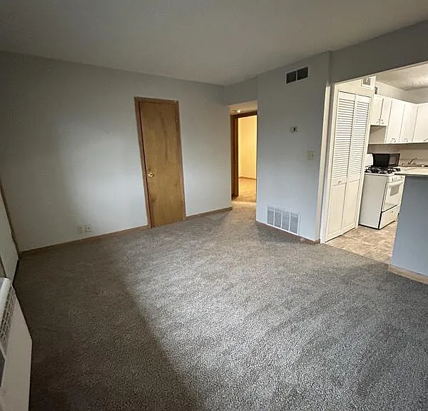 1403 Tennessee St #9 — Photo 2