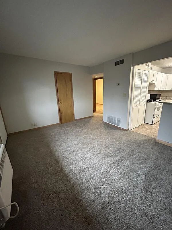 Building Photo - 1403 Tennessee St #9