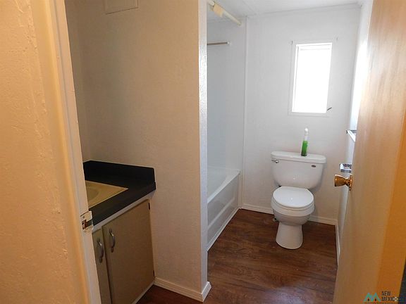 4th image of 408 Lucky St