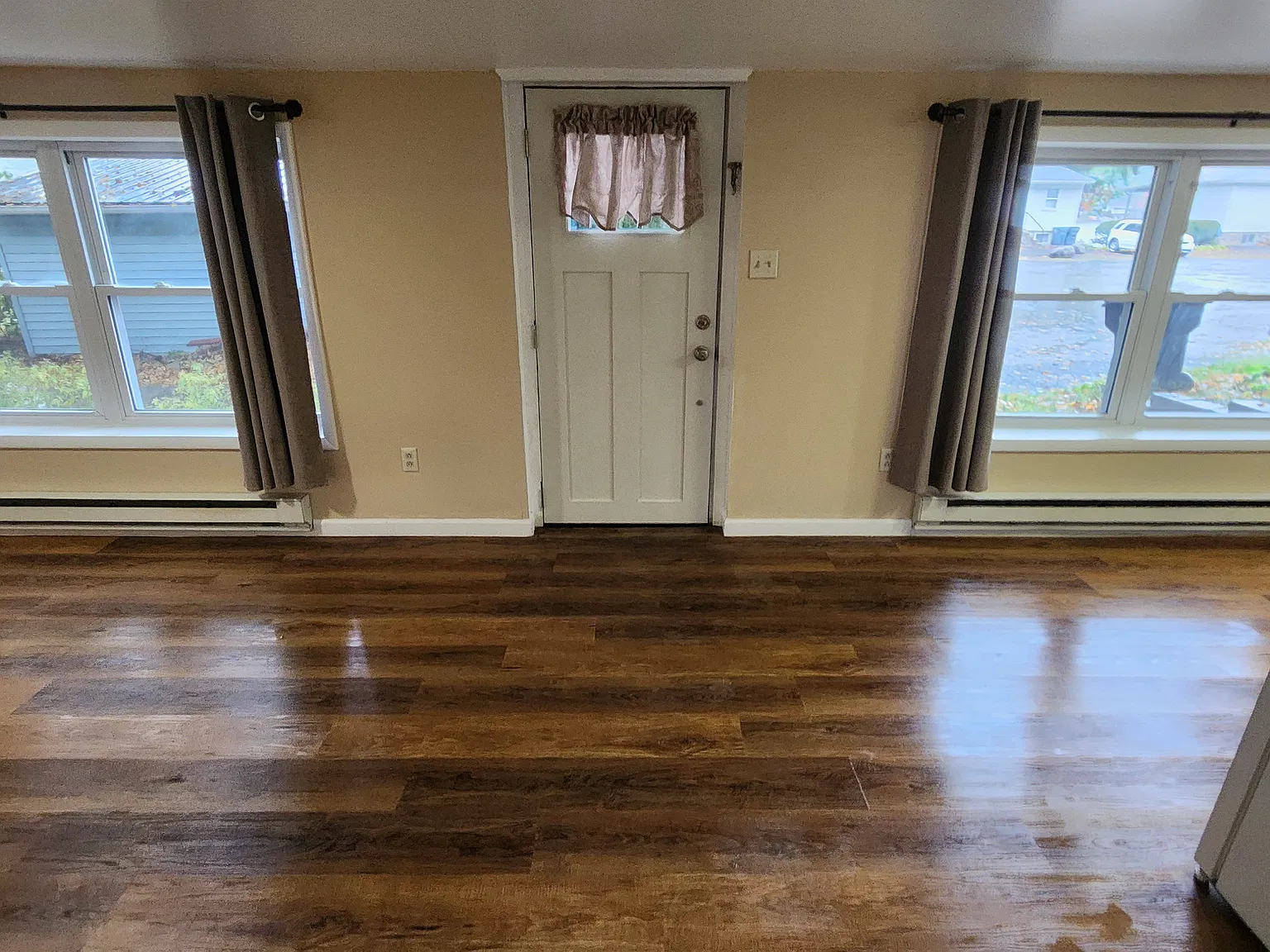 1 bed, 600 sqft, $1,200 — Photo 2