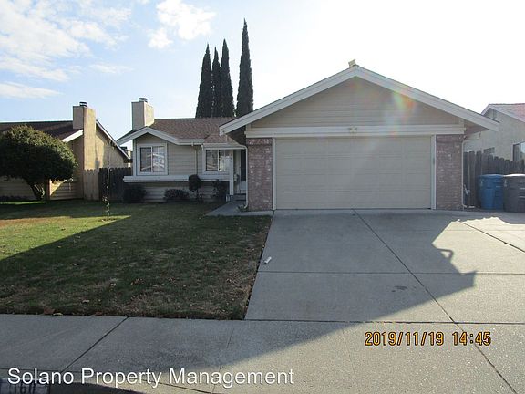 2nd image of 160 Longford Ln