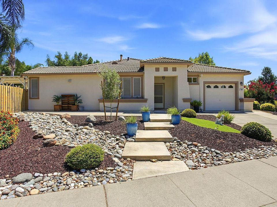 1st image of 1444 Cushendall Dr