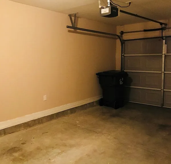 142 Grove Landing Ct — Photo 24