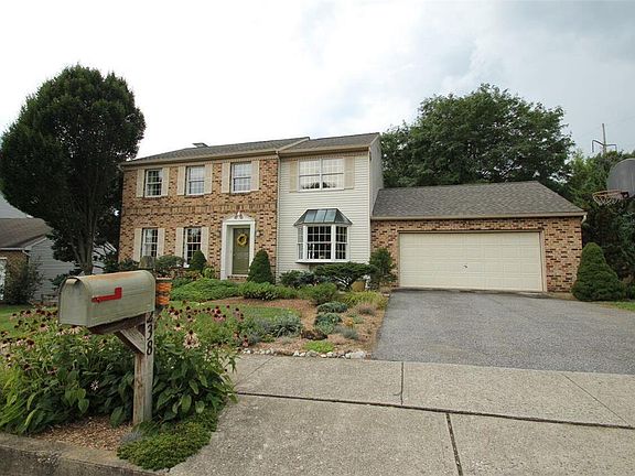 3rd image of 3238 W Reeve Dr W