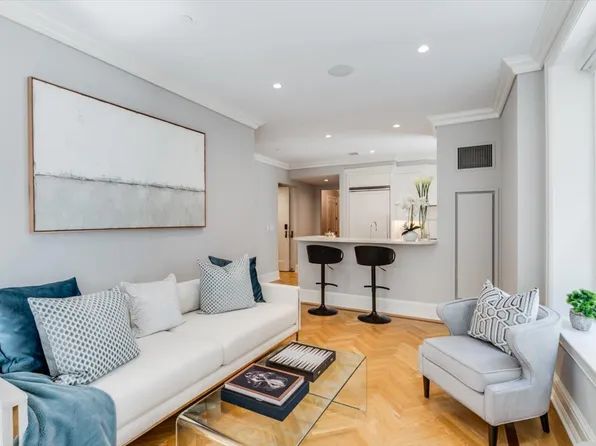 1 Central Park South image 2 of 21