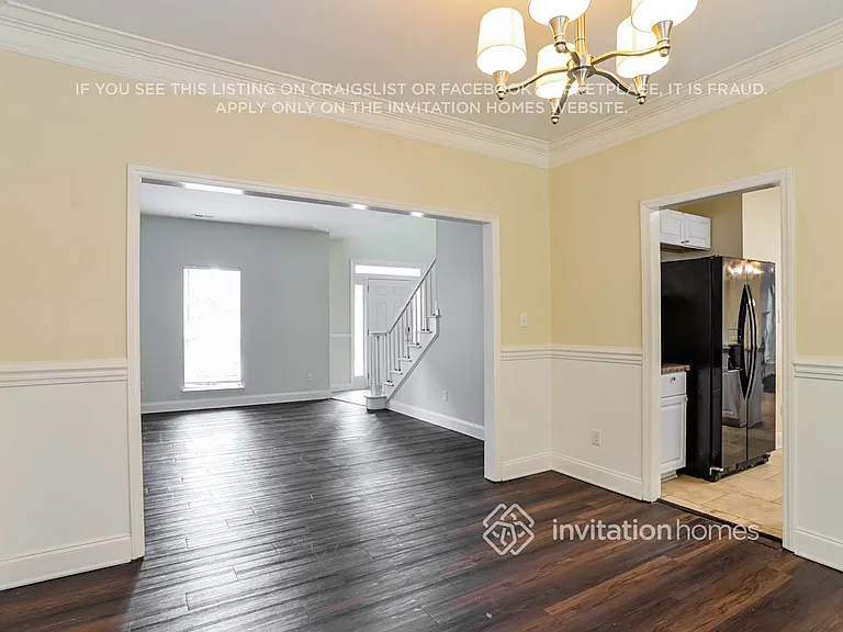 1618 Waterstone Ln — Photo 5
