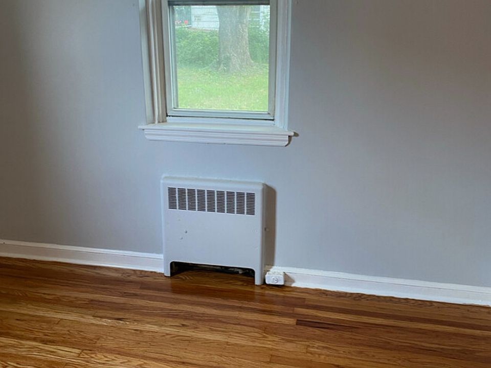 2nd image of 413 Charmont Ave #1