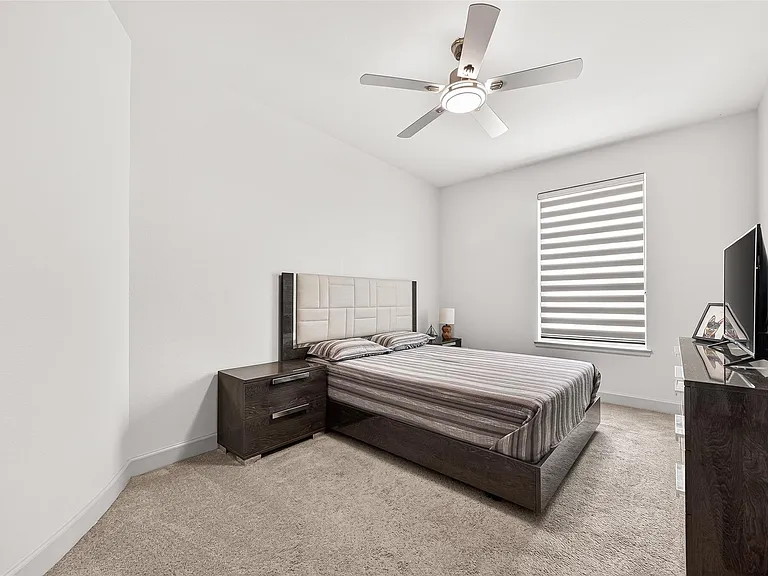 2506 Falling Fig Ln — Photo 44