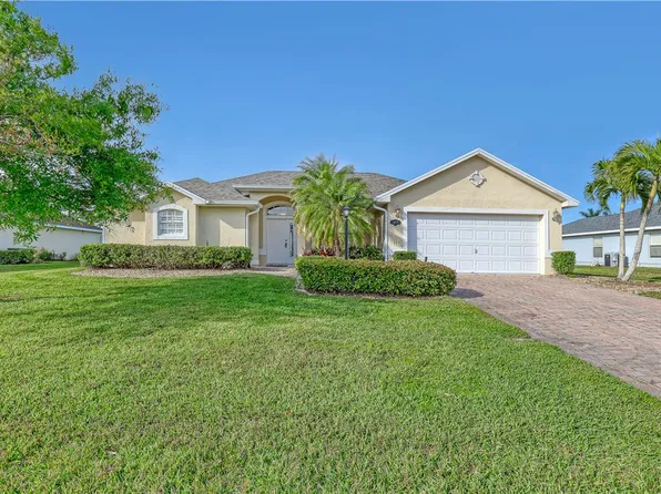 5624 Riverboat Cir SW, Vero Beach, FL 32968