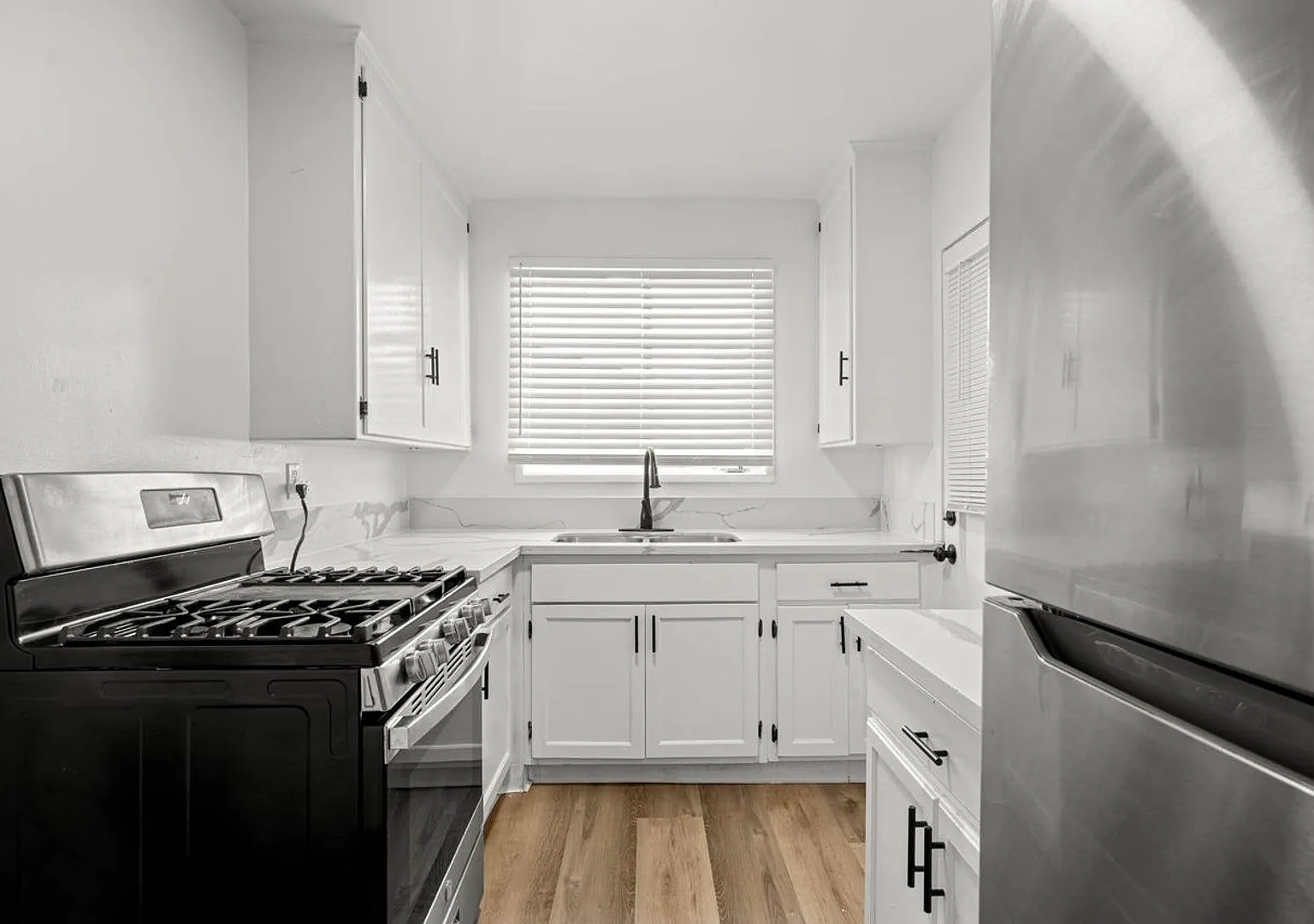 4320 Santa Rosalia Dr. — Photo 4