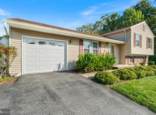 15112 Athey Rd, Burtonsville, MD 20866