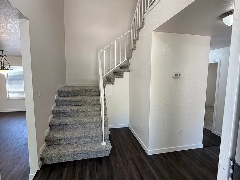 1808 Tartarian Way — Photo 5