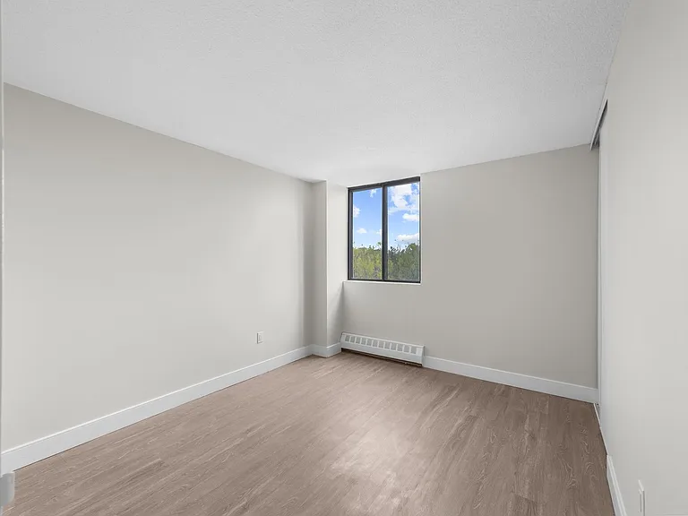 909 Clonsilla Ave — Photo 19