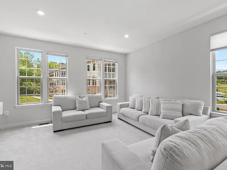 9826 Posterity Ln — Photo 15