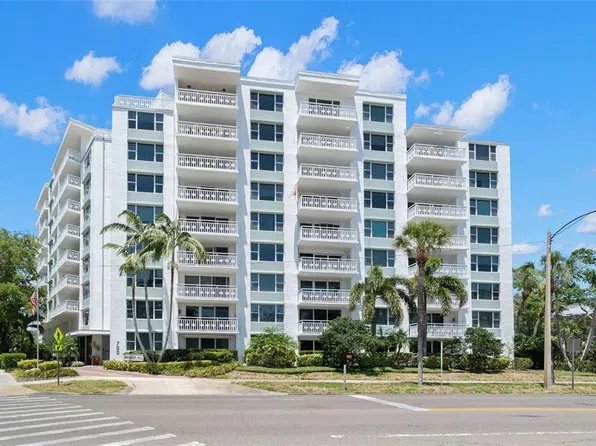 700 BEACH DRIVE NE #803, ST PETERSBURG, FL 33701