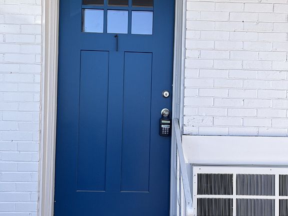 4th image of 2607 Jefferson St #1