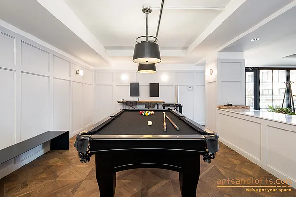 Rented by aptsandlofts.com | media 23