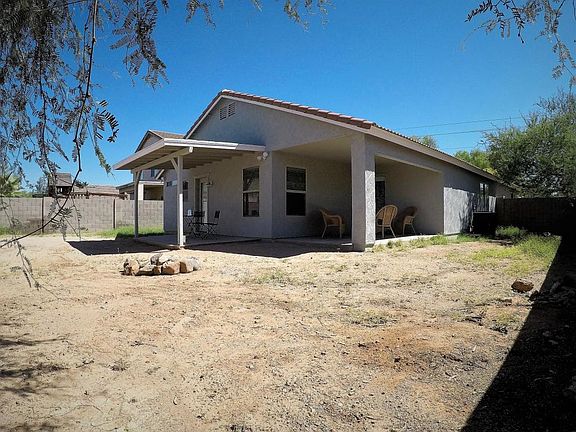 2nd image of 430 N 102nd Pl