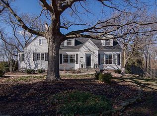 7 Maplewood Ln, Geneseo, IL 61254