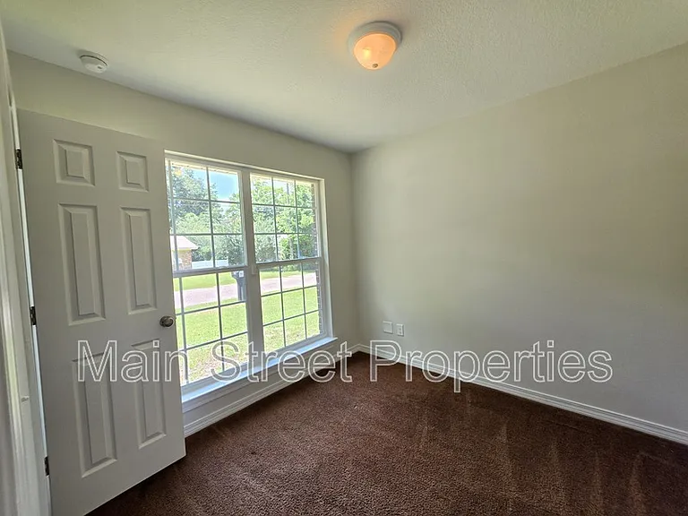 8510 Pond Ave — Photo 11