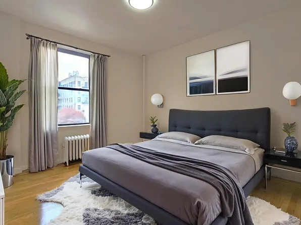 536 Ft Washington Avenue image 4 of 10