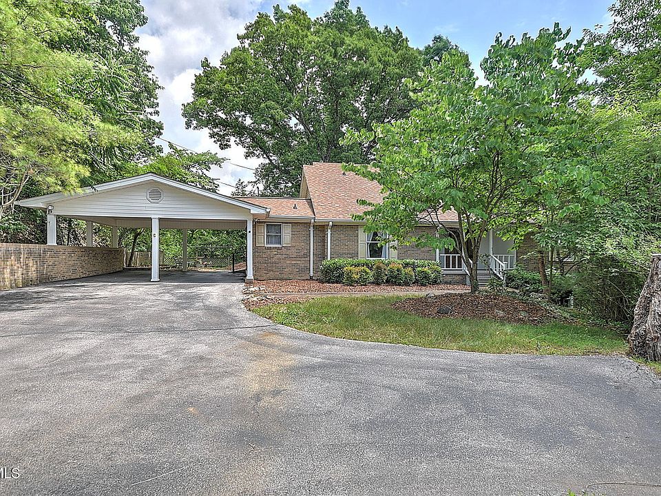 1st image of 111 Skyline Dr