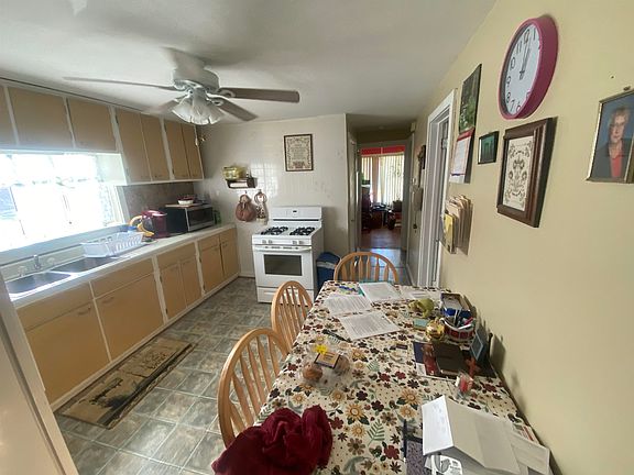 4th image of 502 S Pierpont Ave