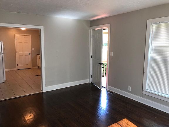 3rd image of 653 Hidden Creek Run APT A