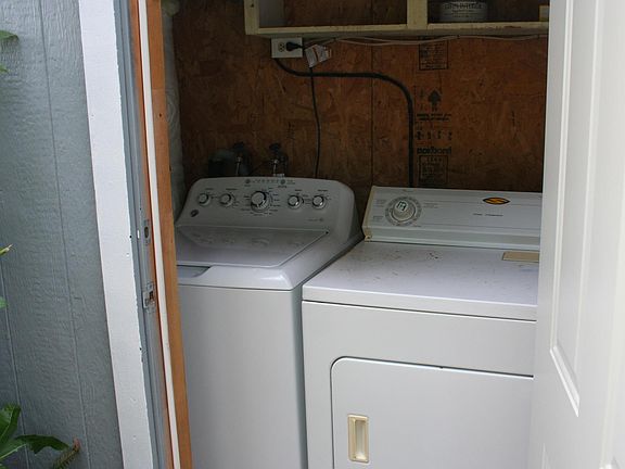 2nd image of 127 Lilac Ln APT A