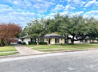 3331 Whitehall Dr, Dallas, TX 75229